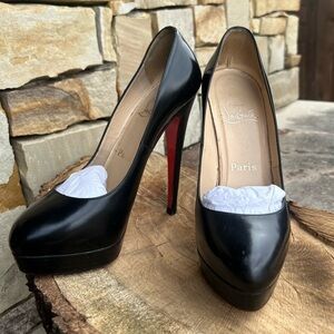 Christian Louboutin authentic black leather classic heels Sz-6.5. C
